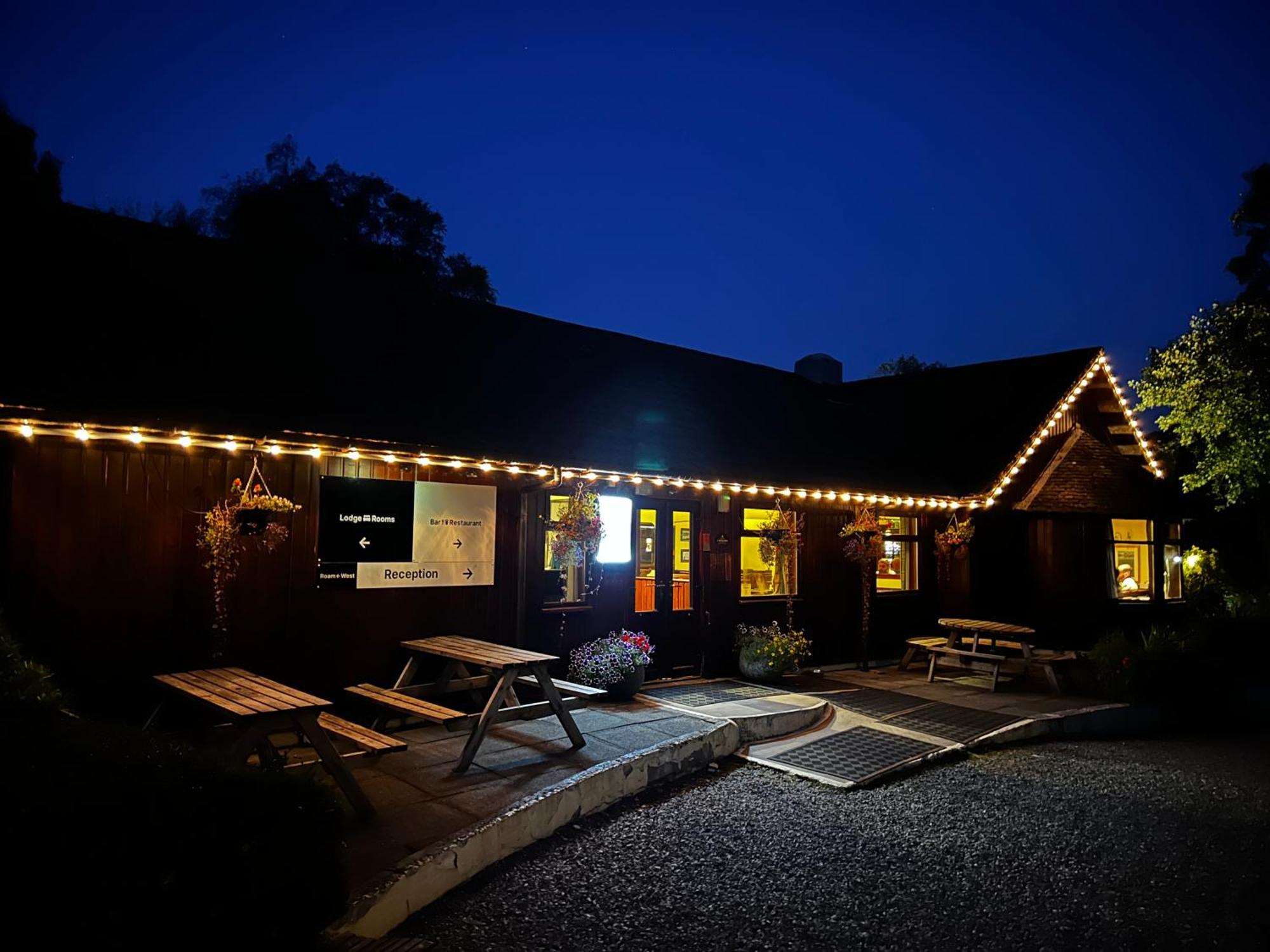 威廉堡 Roam West酒店 外观 照片